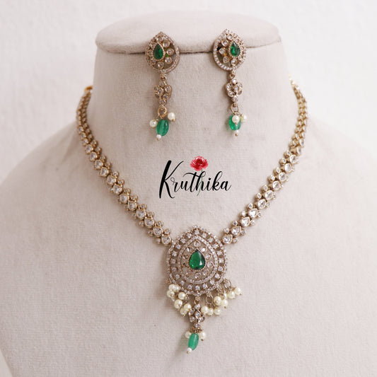 Simple AD Victorian Necklace NC2415