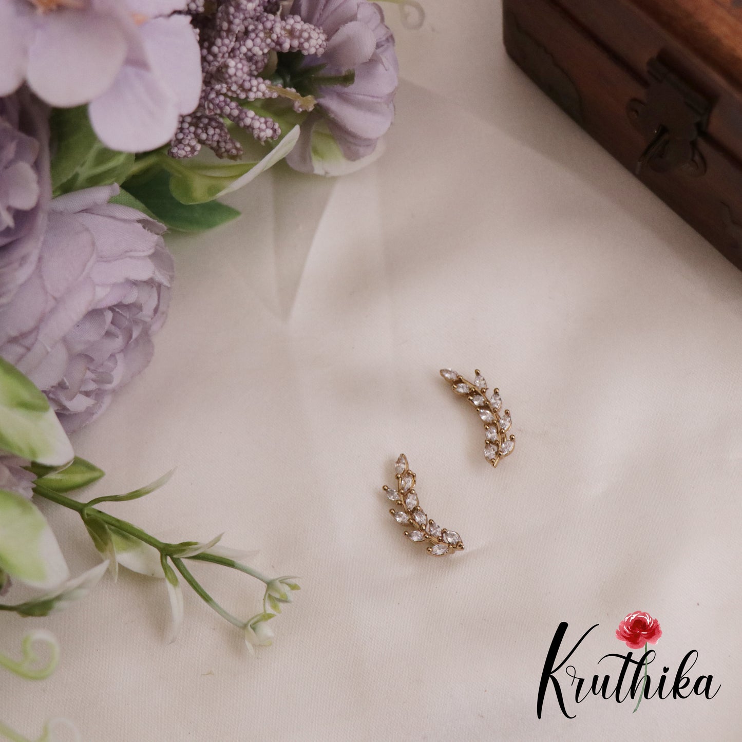 Beautiful Dainty AD Stones Ear Climbers / Ear cuffs E725