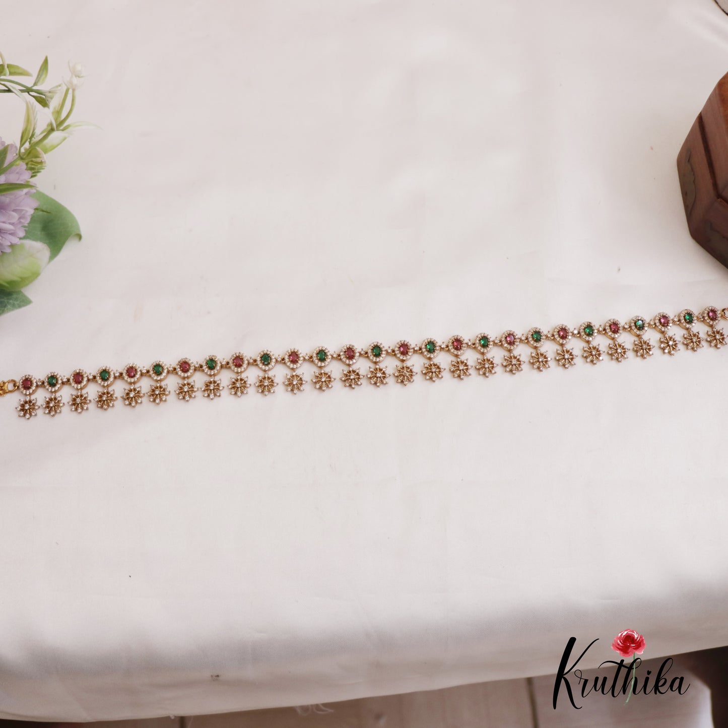 Sparkling Floral Motifs AD Hip Chain V333