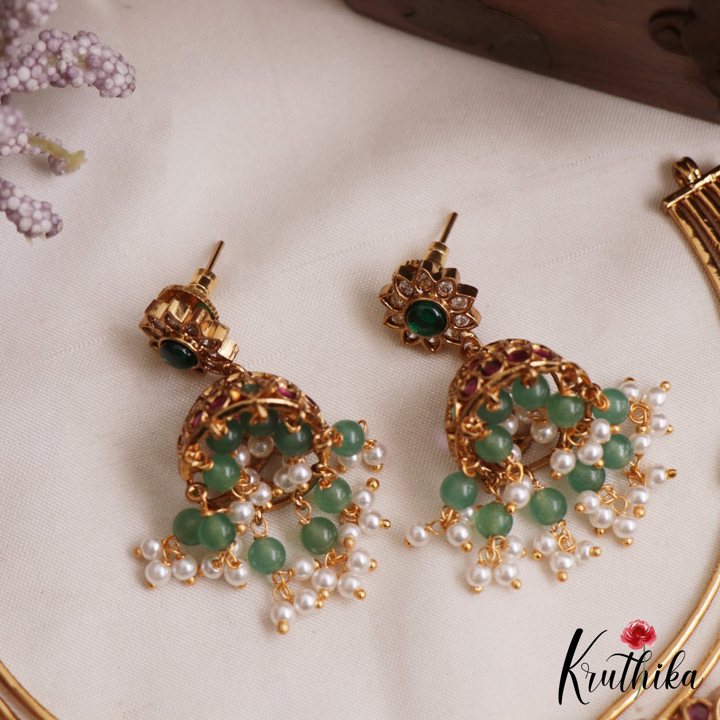 Stunning Floral Motifs Hasli Kemp Necklace With Pearl Bead Drops NC3060