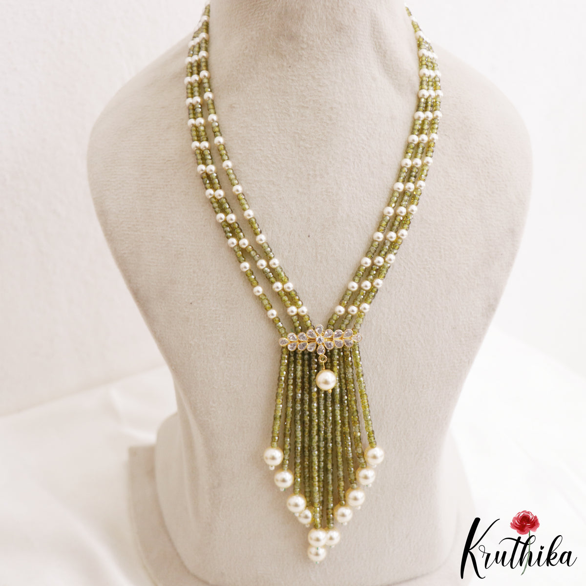 Royal Beaded Layered Necklace with Pearl Drops LH2224