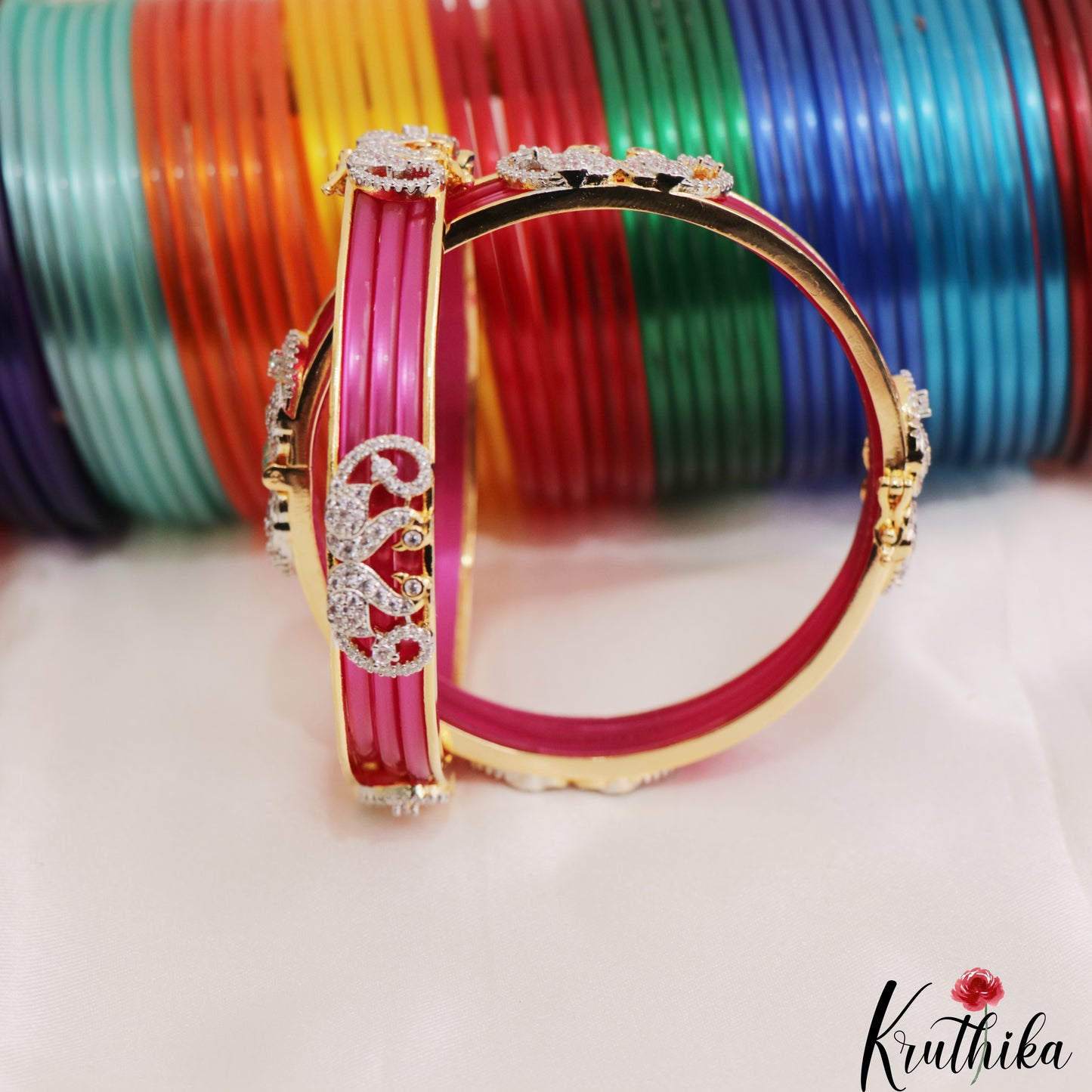 Elegant Openable CZ Frame Bangle With 12 in 1 Interchangeable Color Bangles B541
