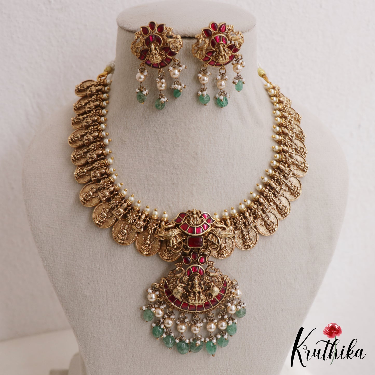 Premium Antique Nagas Peacock Motifs Lakshmi Kasu Necklace With Green Bead Drops NC3064