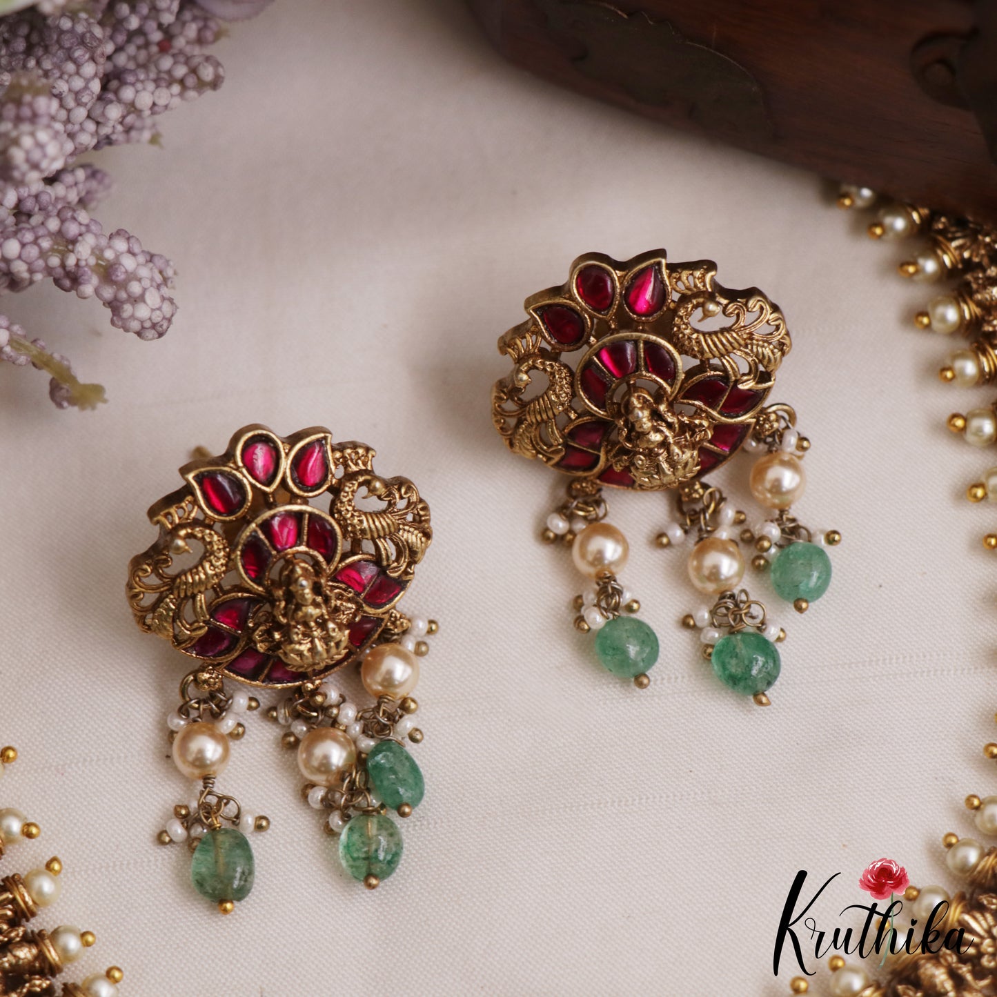 Premium Antique Nagas Peacock Motifs Lakshmi Kasu Necklace With Green Bead Drops NC3064
