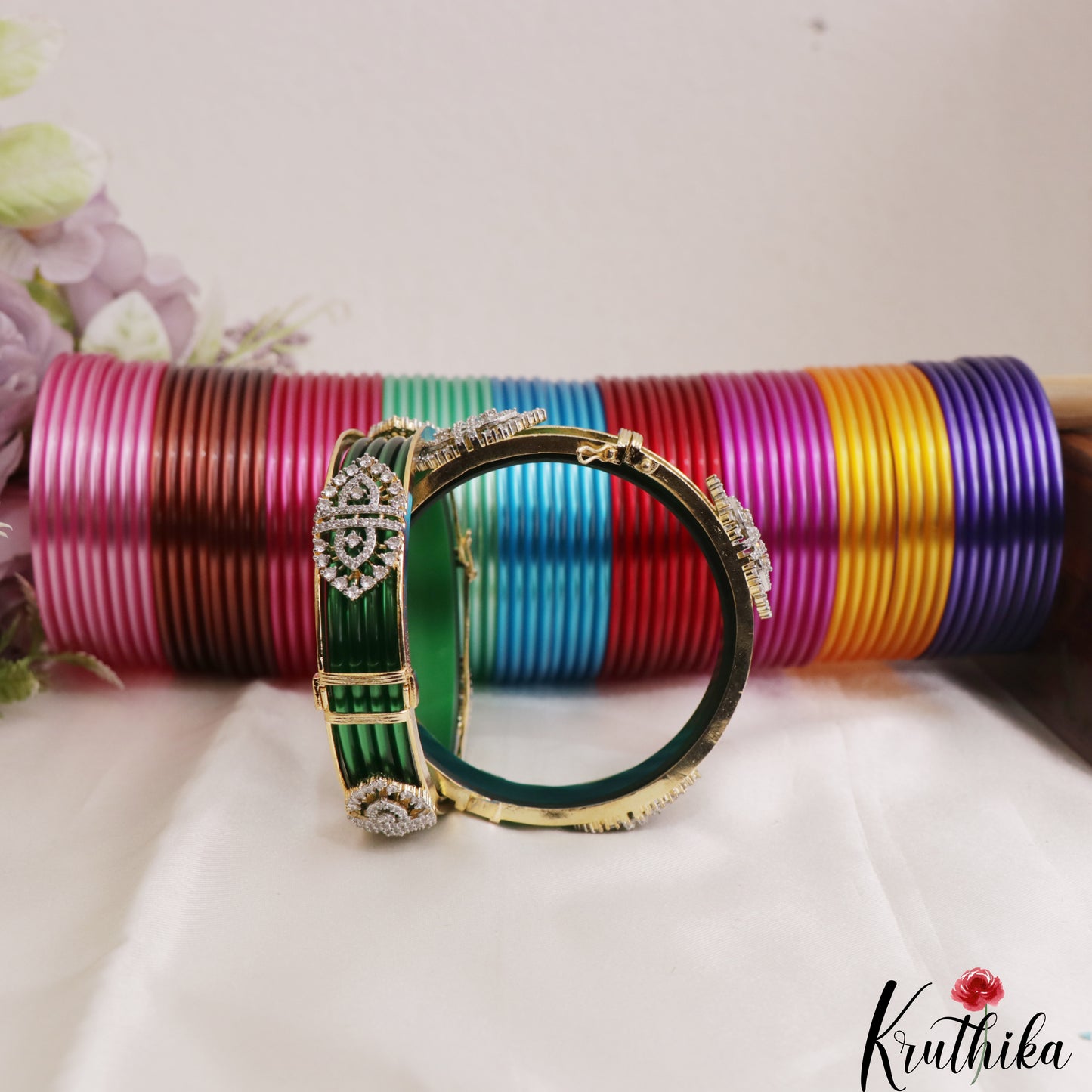 Trendy Openable CZ Frame Bangle With 10 in 1 Interchangeable Color Bangles B542