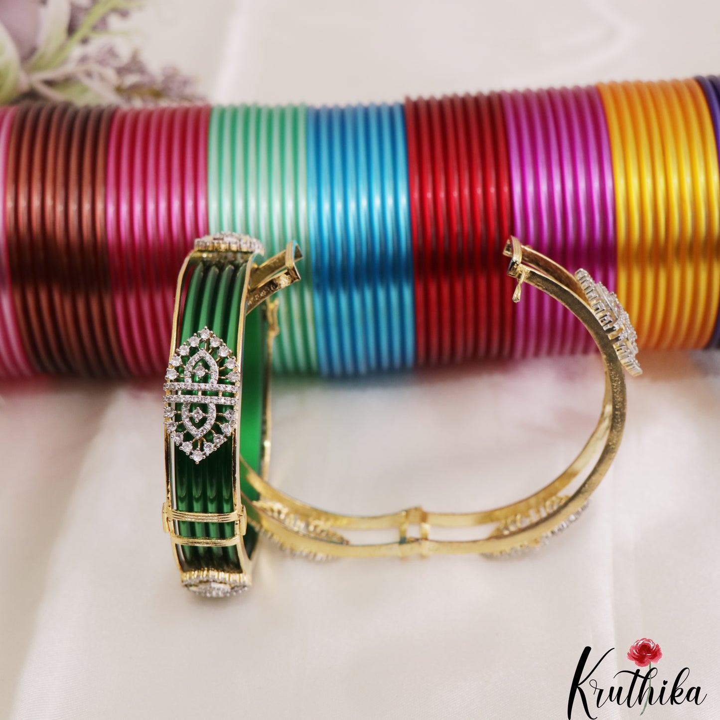 Trendy Openable CZ Frame Bangle With 10 in 1 Interchangeable Color Bangles B542