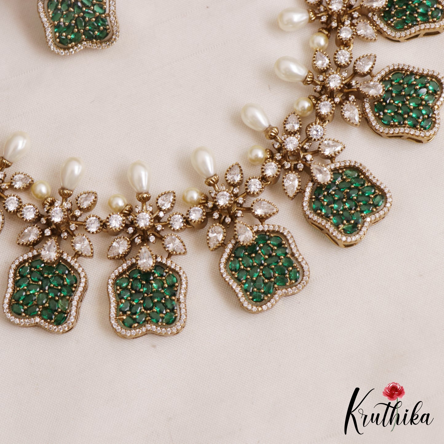 Stunning Floral Motifs CZ Victorian Necklace NC3065 (Available In 3 Colors)