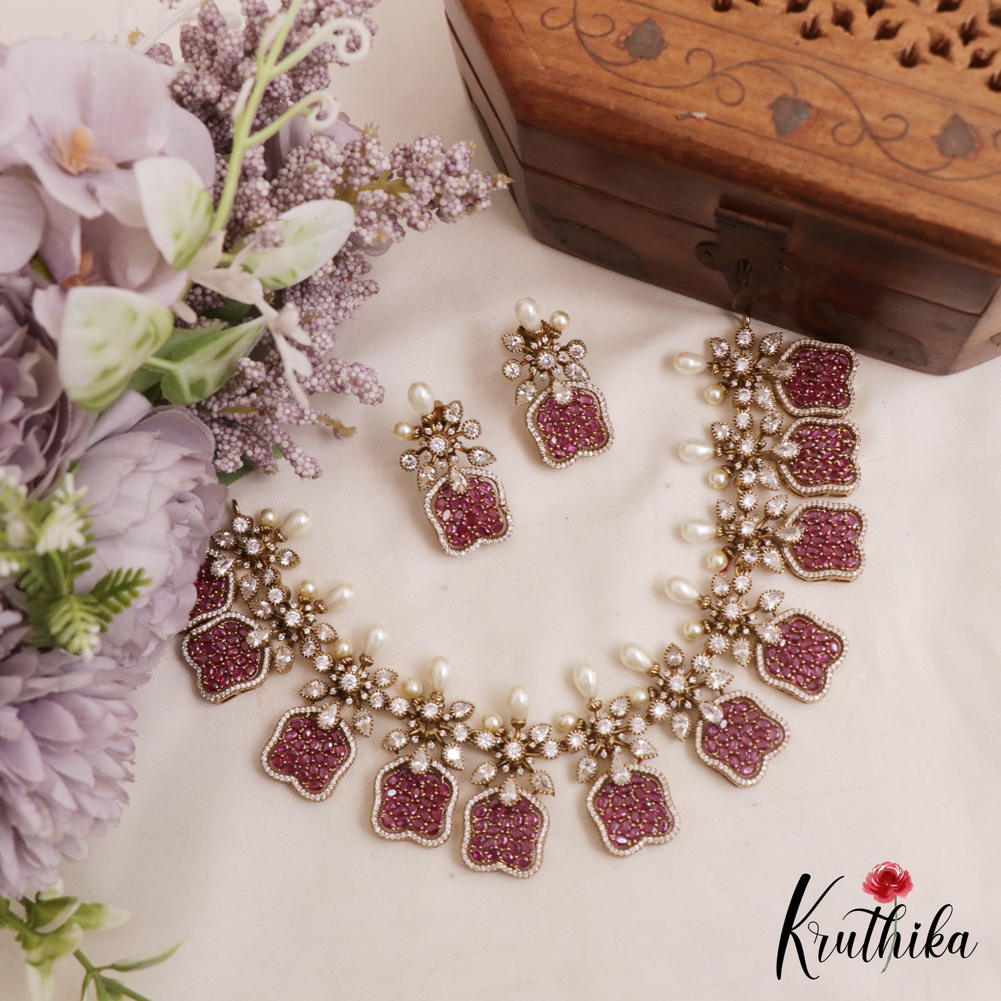 Stunning Floral Motifs CZ Victorian Necklace NC3065 (Available In 3 Colors)