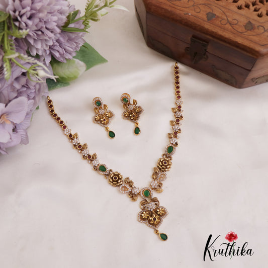 Simple Antique Floral Motifs AD Necklace NC2702