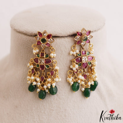 Trendy Floral Motifs Kemp Earrings With Pearl Bead Drops E1211 (Available In 2 Colors)