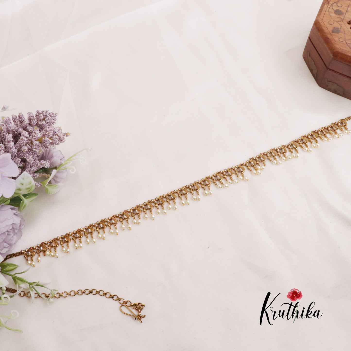 Classic Peacock Hip Chain with Pearls Drops V293