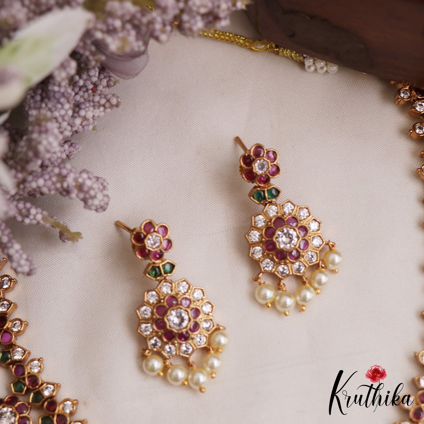 Premium Floral Motifs Jadau Necklace NC3066