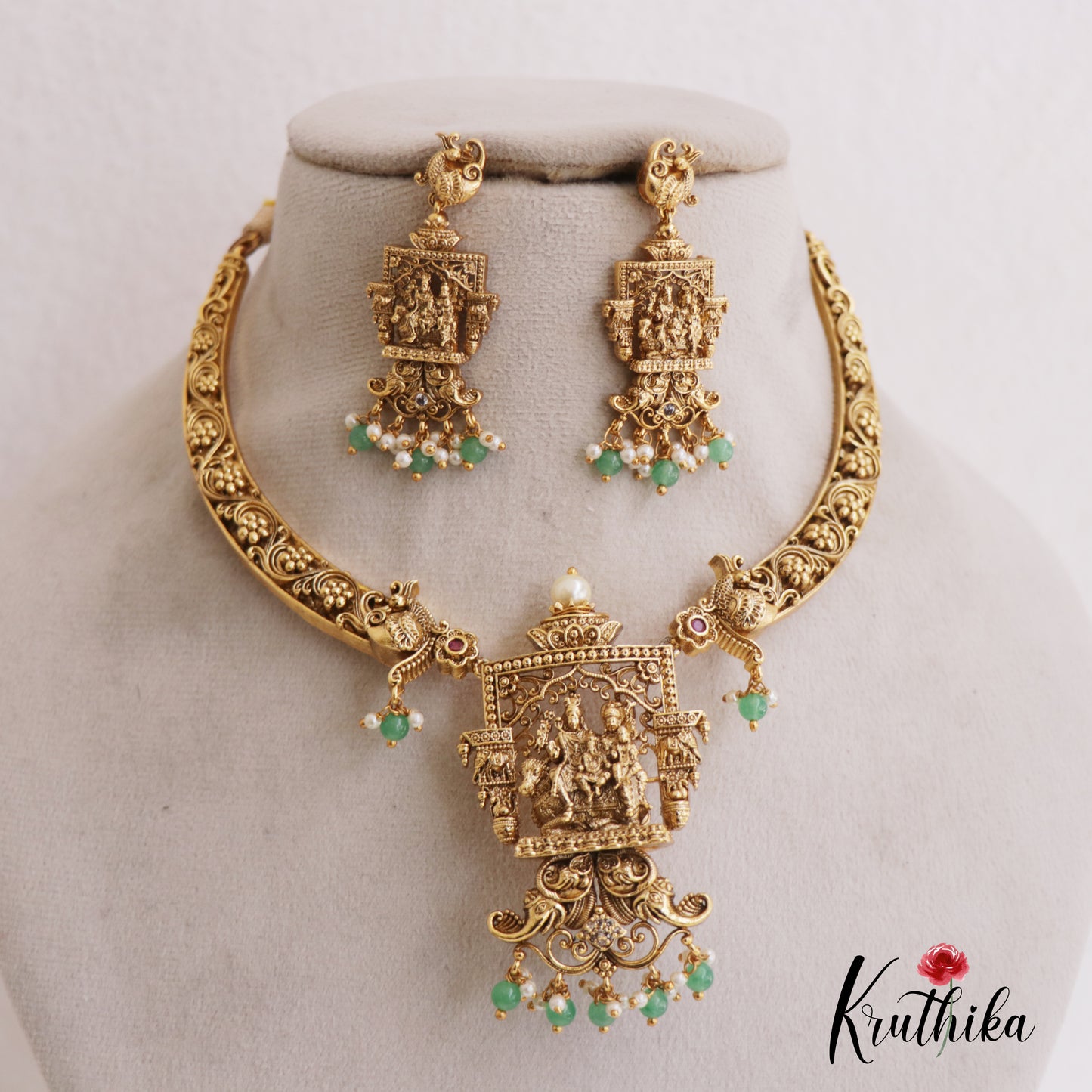 Gorgeous Antique Lord Shiva Parivar Choker With Green Bead Drops NC2703