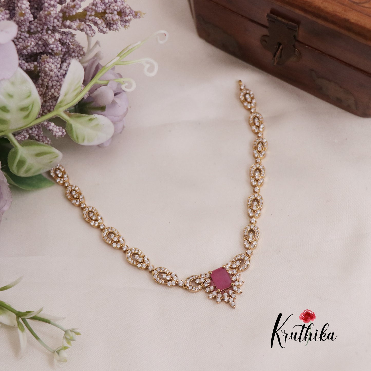 Simple CZ Sparkling Victorian Necklace NC2403