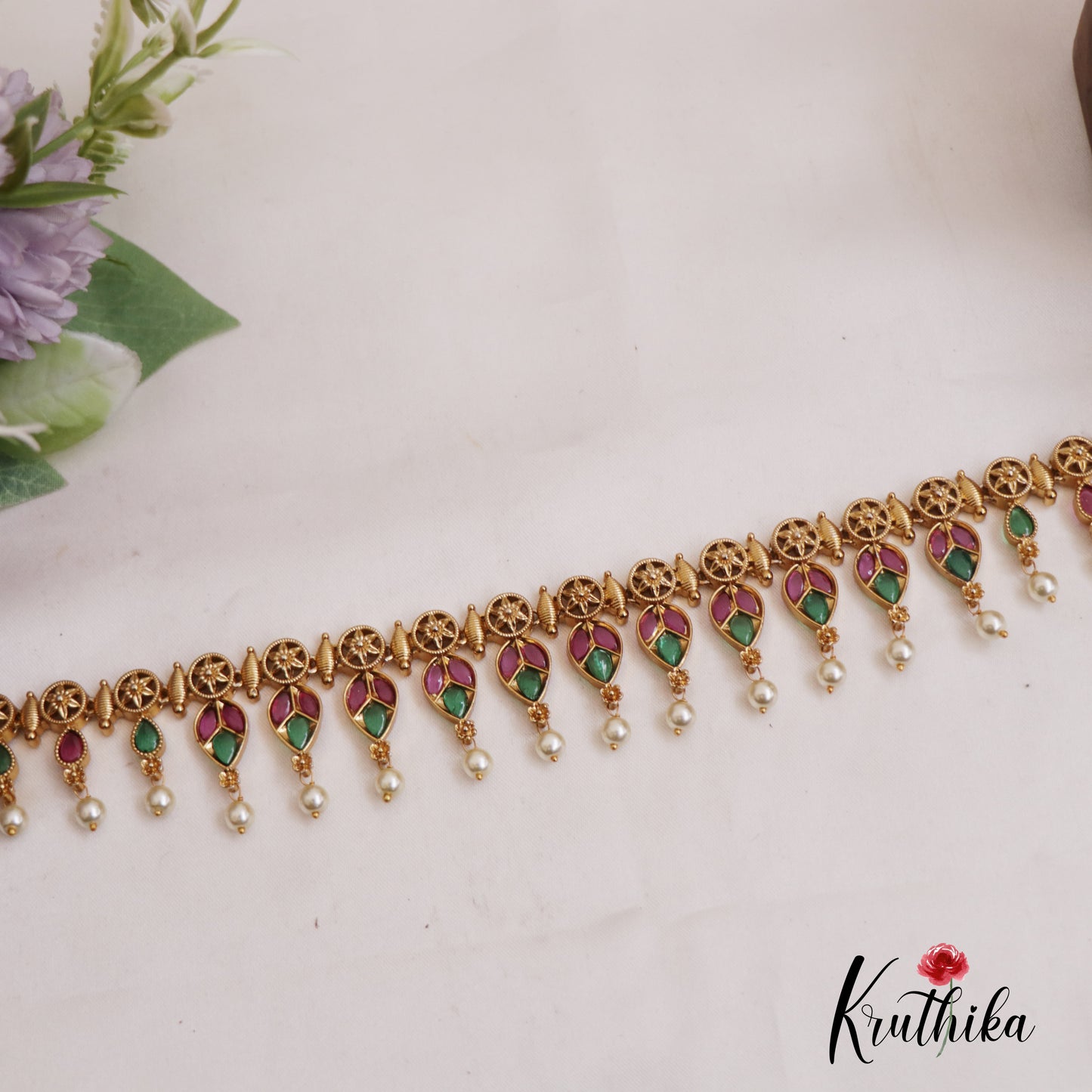 Elegant Floral Leaf Motifs Jadau Hip Chain With Pearl Drops V334