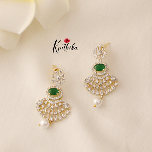 Beautiful AD/CZ Necklace-Green NC1259