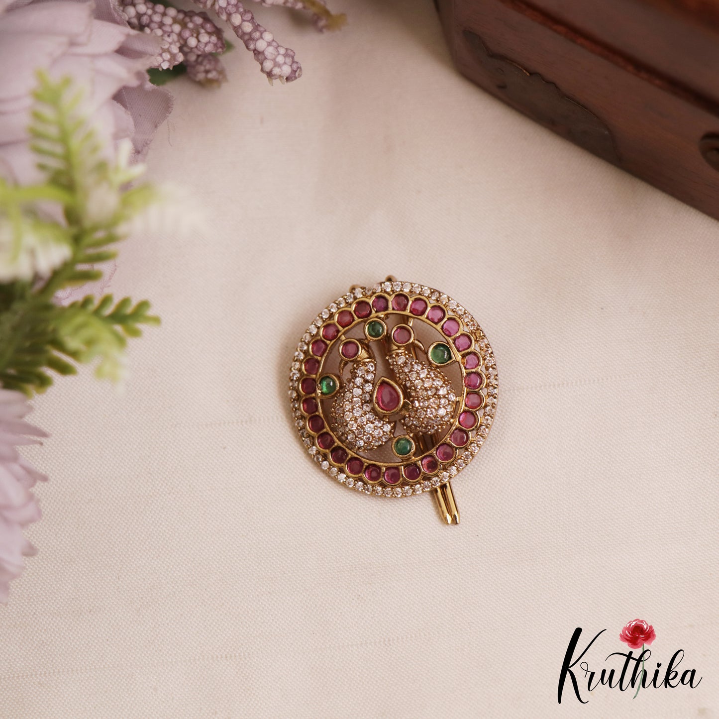 Elegant Peacock Motifs Gold-Tone Chandra Surya Kemp Hair Ornaments J396