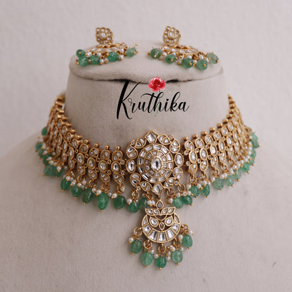 Royal Antique Jadau Bridal Choker with with Emerald Beads Drops NC2372