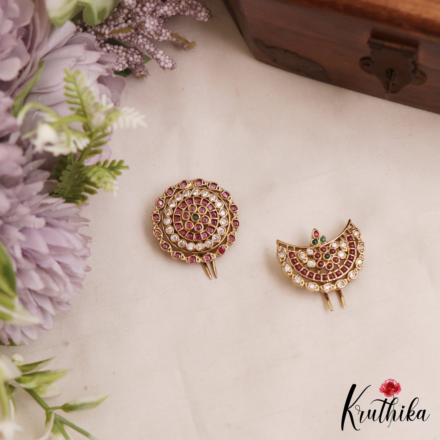 Elegant Floral Motifs Chandra Surya Jadau Hair Ornaments J401