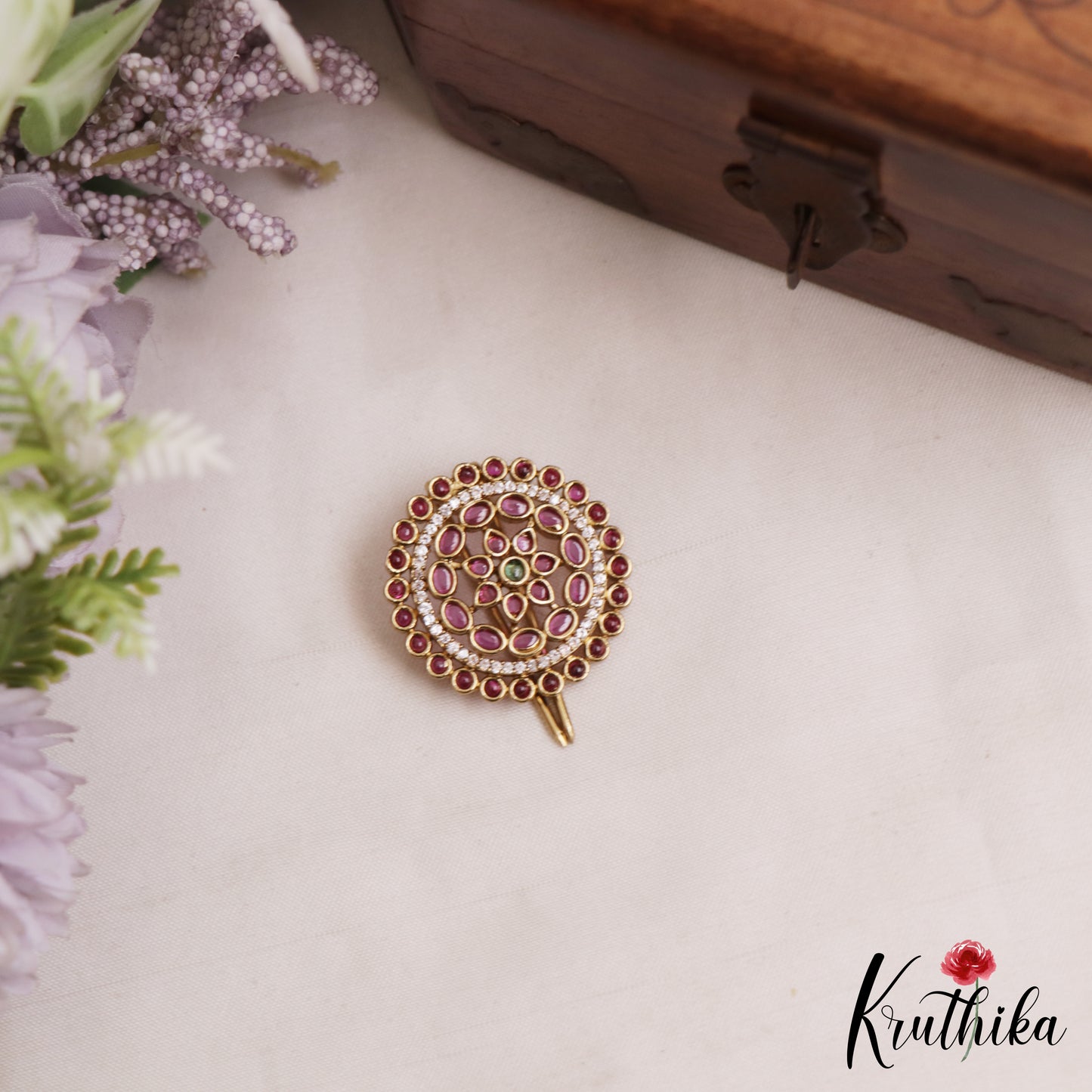 Trendy Floral Motifs Chandra Surya Kemp Hair Ornaments J406