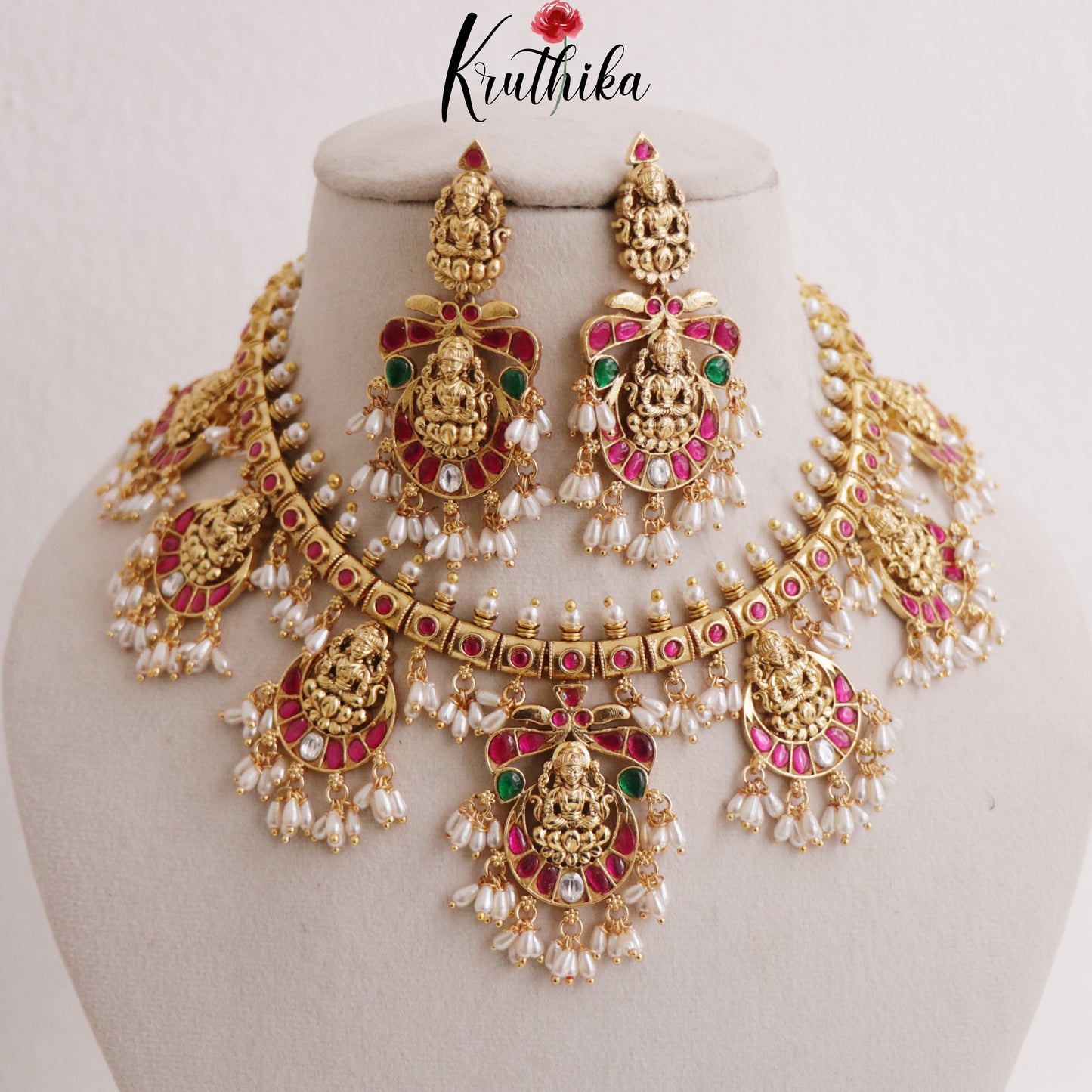 Grand Temple Lakshmi Jadau Guttapusalu Necklace NC2352