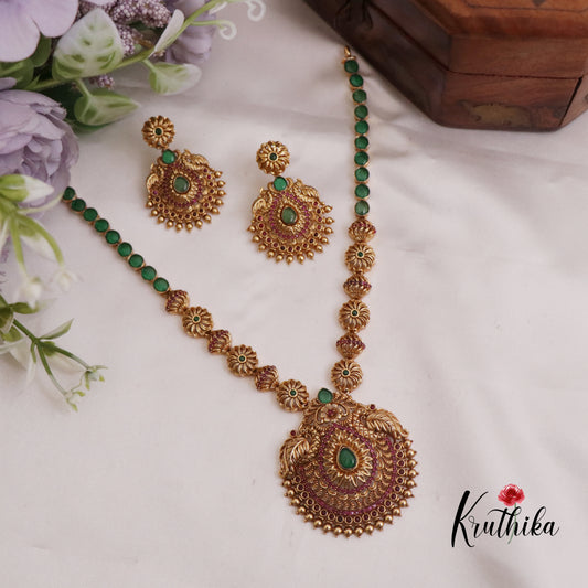 Elegant Floral and Peacock Necklace NC2392