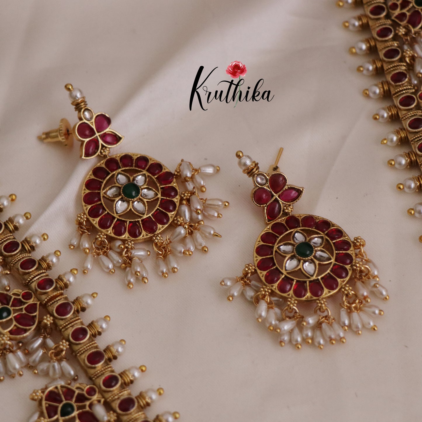 Classic Kundan Jadau Peacock Guttapusalu Haaram LH1671