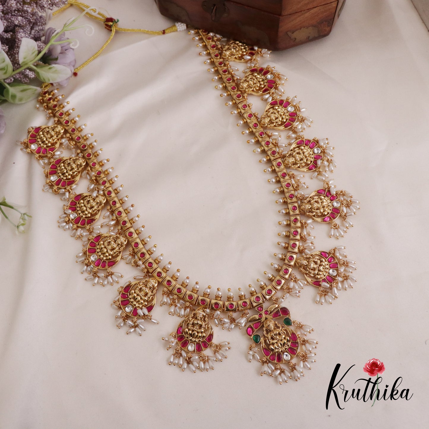 Grand Temple Lakshmi Jadau Guttapusalu Haaram LH1968