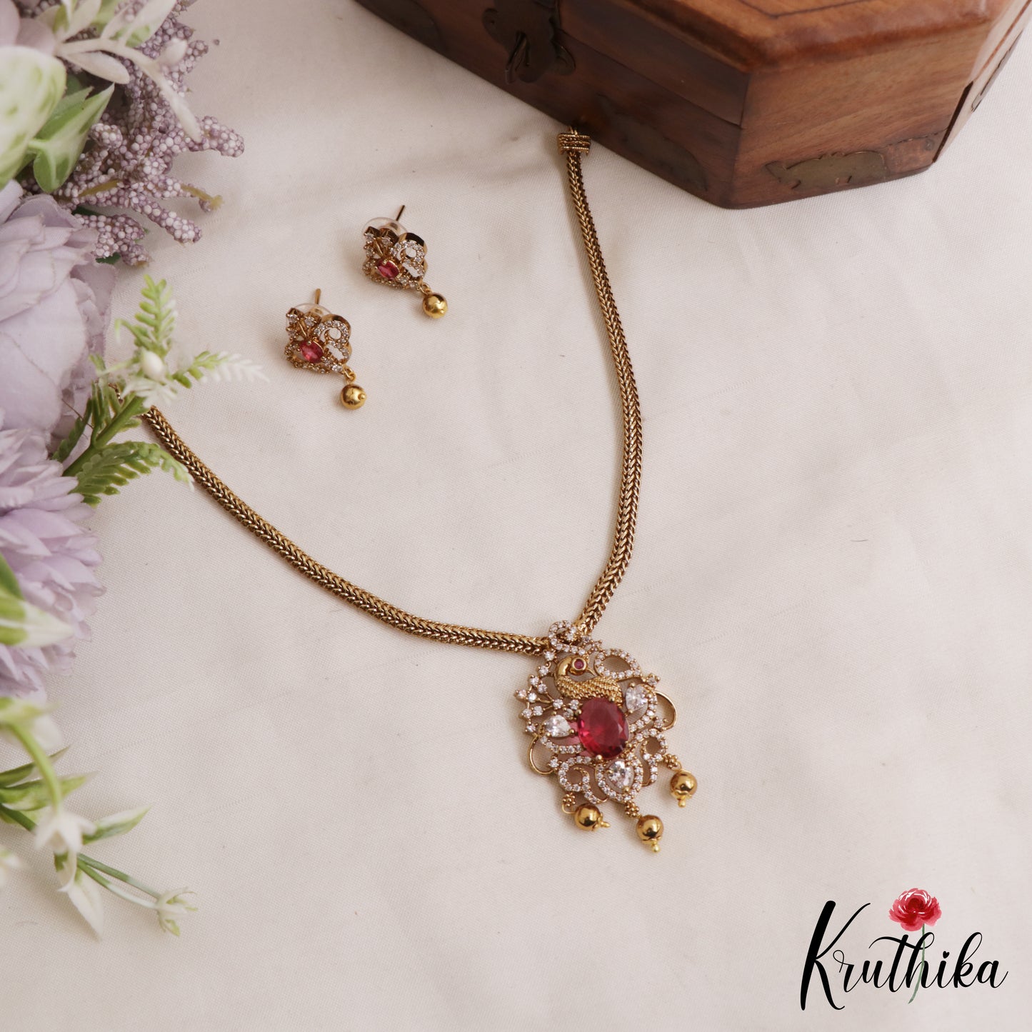 Classic Peacock Motifs CZ Victorian Pendant Chain Set NC3068 (Available In 2 Colors)