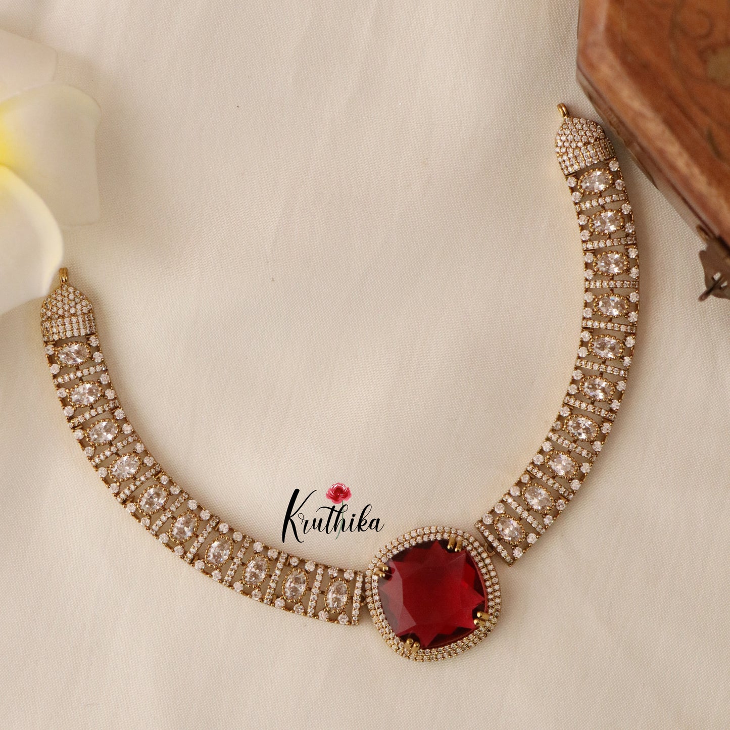 Pretty AD/Victorian hasli Necklace-Ruby NC1244