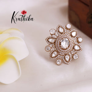 Trendy Victorian Finger rings R20 (Available in 4 Colours)