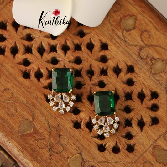 Pretty AD/Victorian Necklace-Green NC1245
