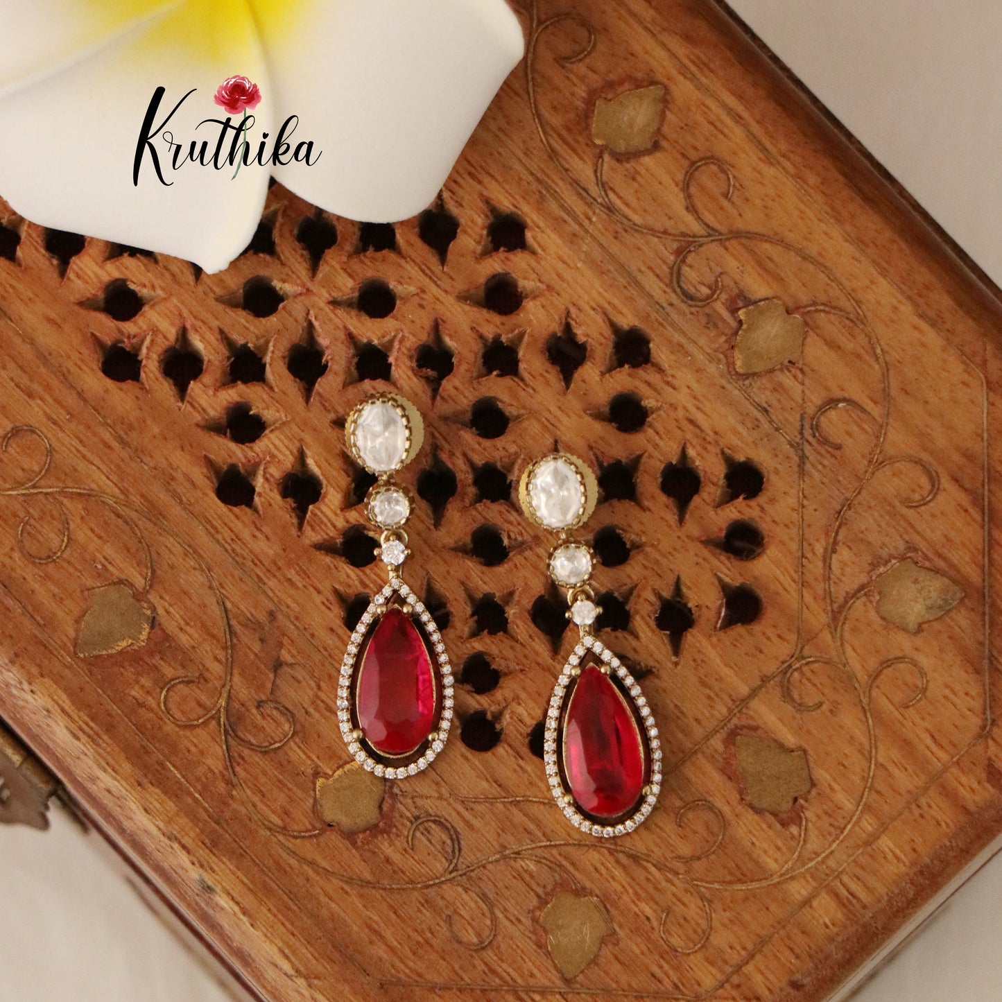 Pretty AD/Victorian Necklace- Ruby NC1246