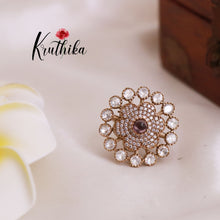 Trendy Victorian Finger rings R25 (Available in 6 colours)
