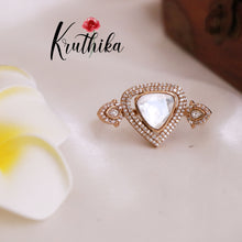 Pretty Triangle Mossonite Finger Ring R24