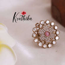 Trendy Victorian Finger rings R25 (Available in 6 colours)