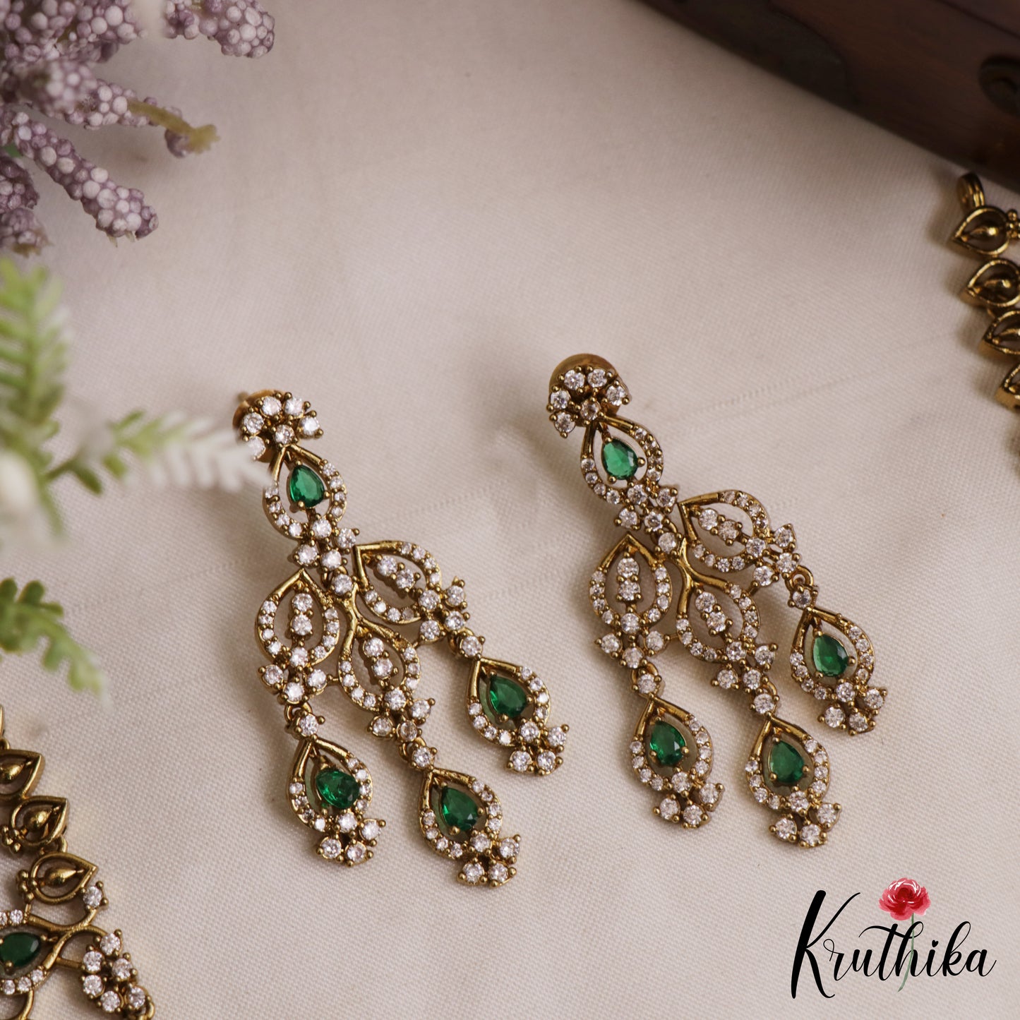Sparkling Teardrop Motifs CZ Victorian Necklace NC3048 (Available In 3 Colors)