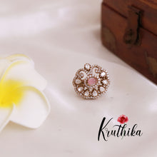 Trendy  Victorian Finger Ring R28 (Available in 2 Colours)