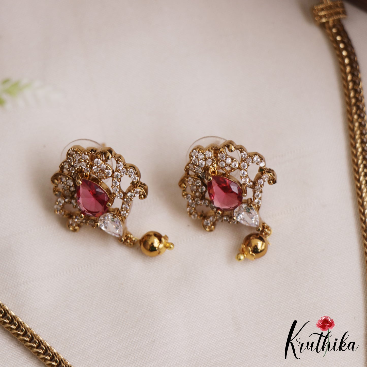 Pretty Floral Teardrop Motifs CZ Victorian Pendant Chain Set NC3047 (Available In 2 Colors)