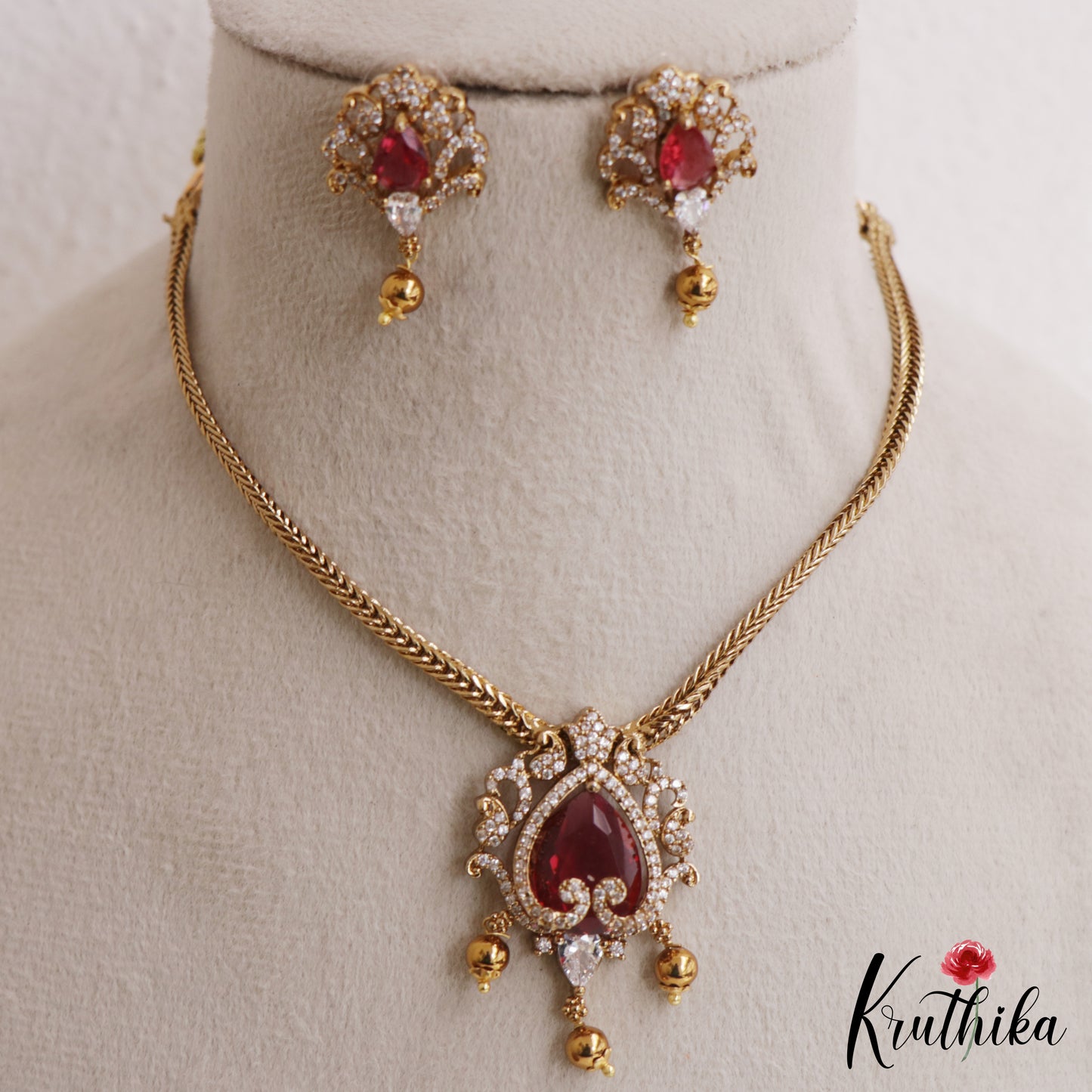 Pretty Floral Teardrop Motifs CZ Victorian Pendant Chain Set NC3047 (Available In 2 Colors)
