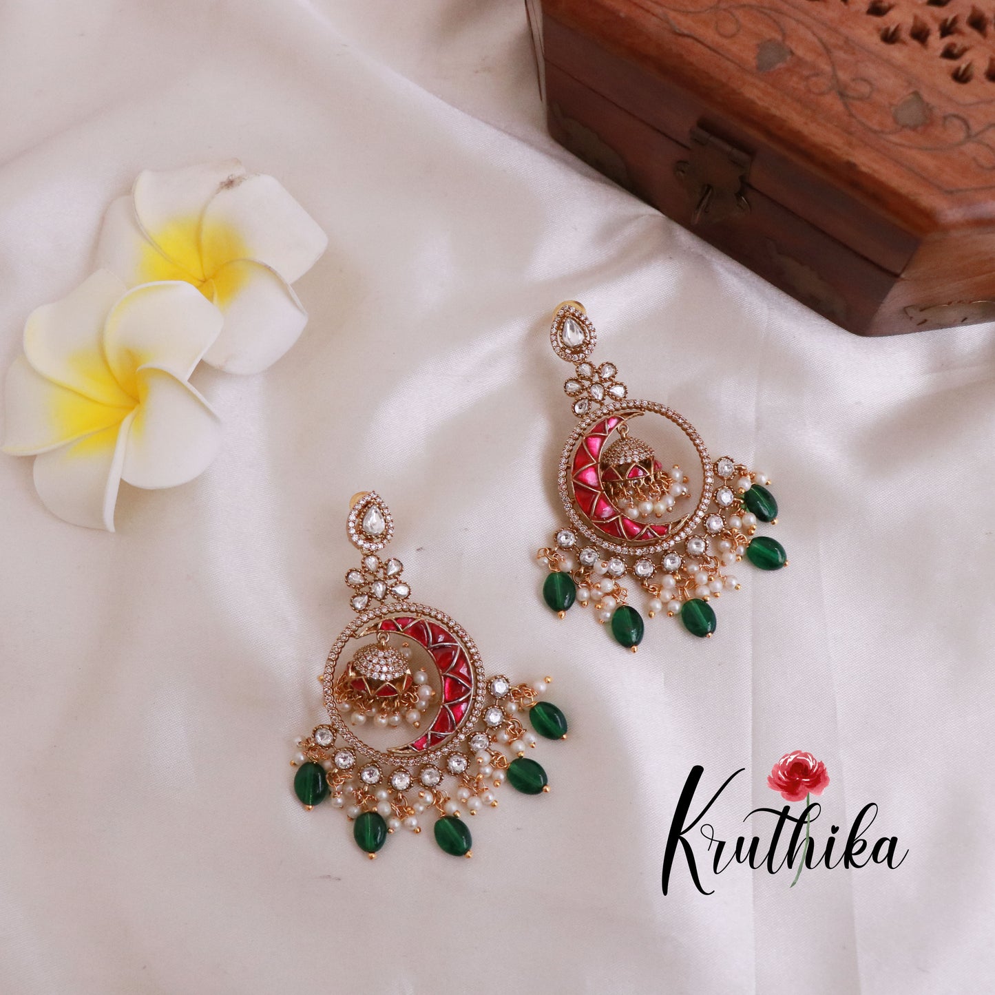 Beautiful Jadau jhumkas in chandbalis E462 (Available in two colors)