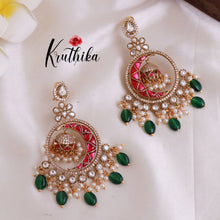 Beautiful Jadau Earrings E462