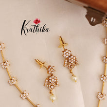 Simple Trendy Flower Necklace NC1733