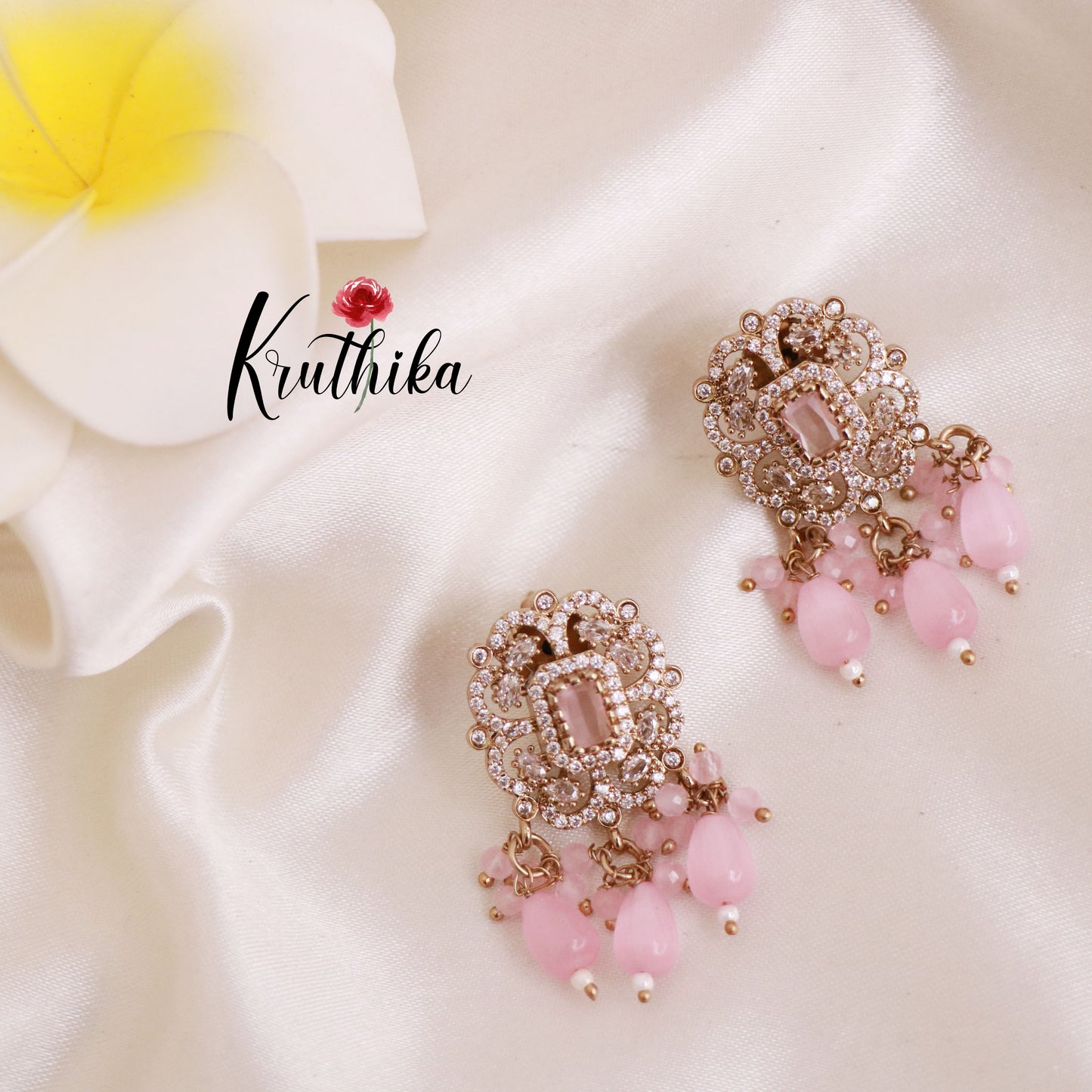 Pretty AD/Victorian Chocker NC1808 (Available in 6 Colours)