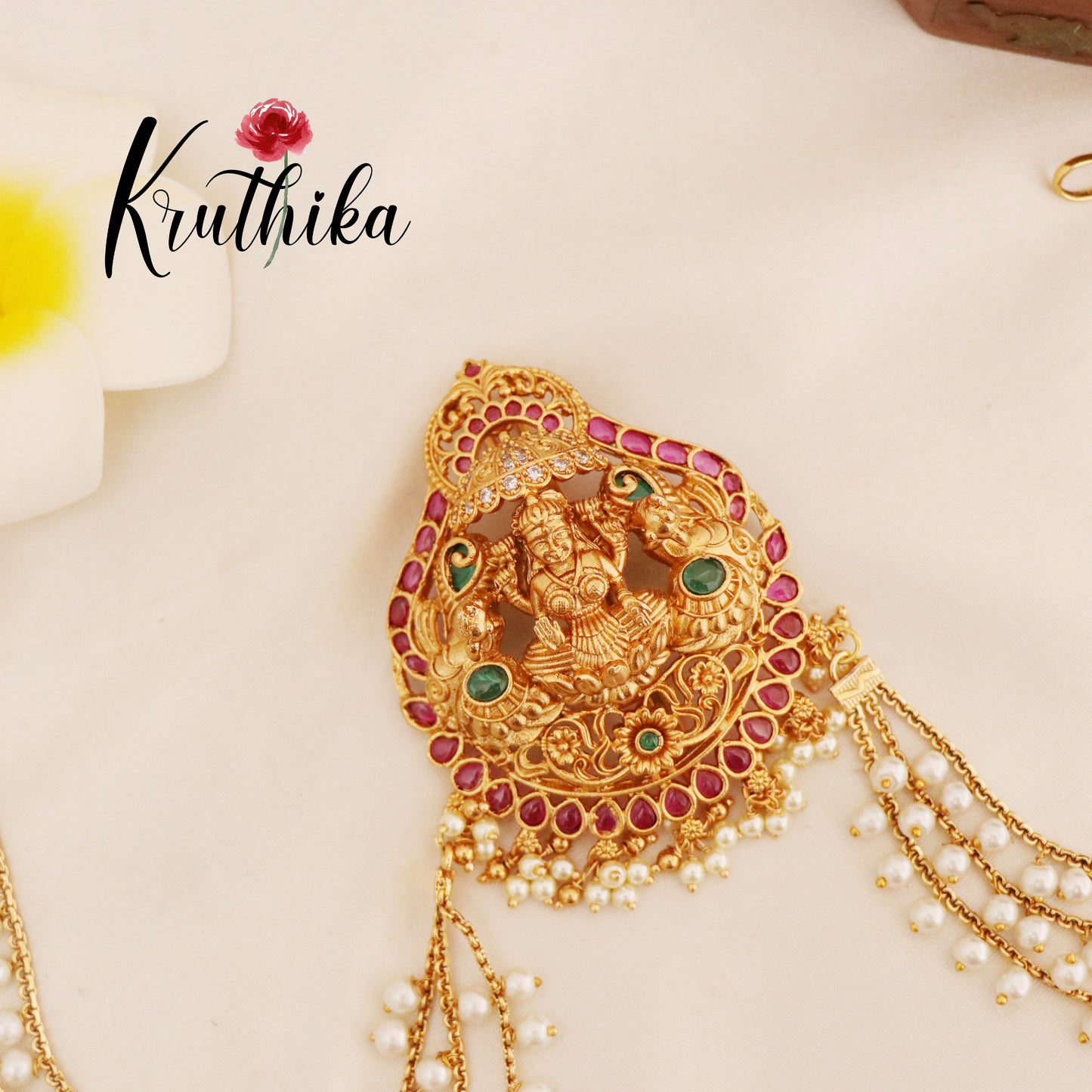 Lakshmi Jada billa with pearl chains J40