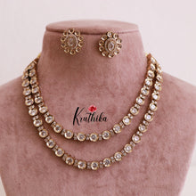 Pretty AD/Victorian Necklace NC1810