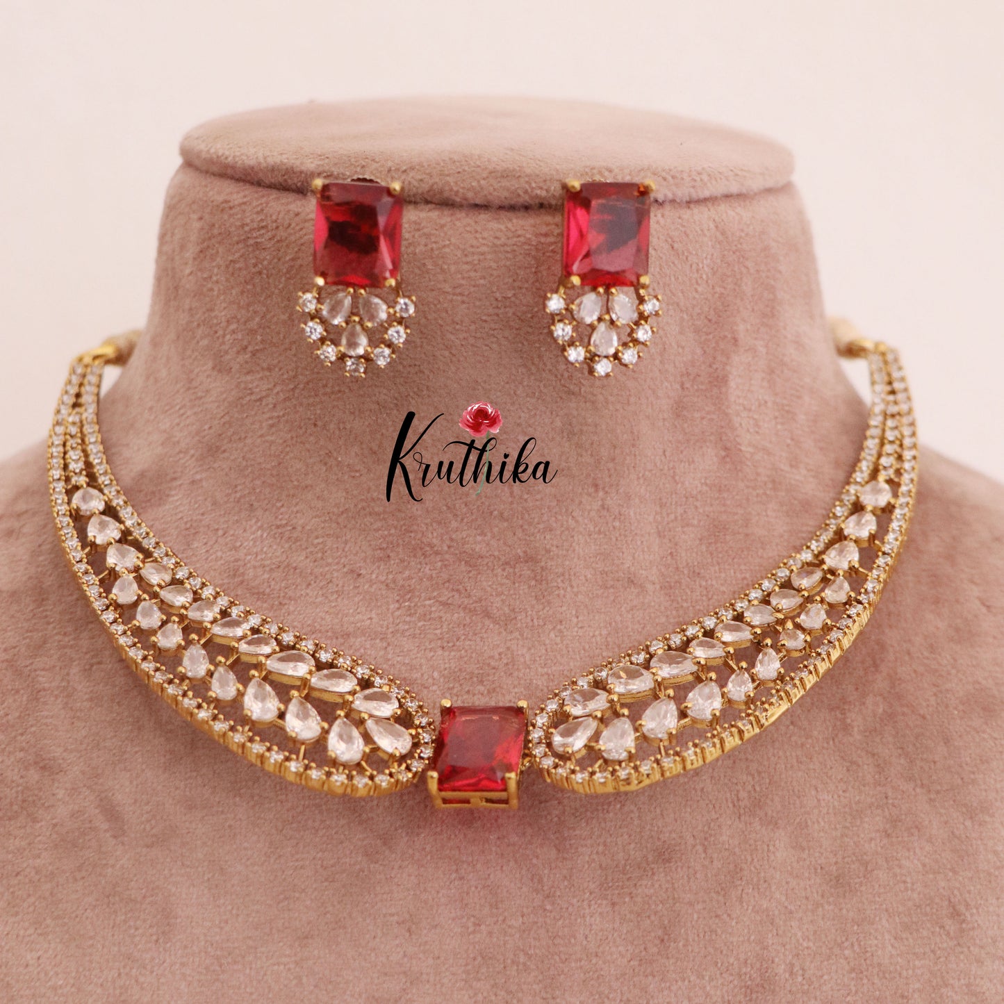 Pretty AD/Victorian Necklace NC1245