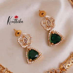 Trendy Victorian Hasli NC1791