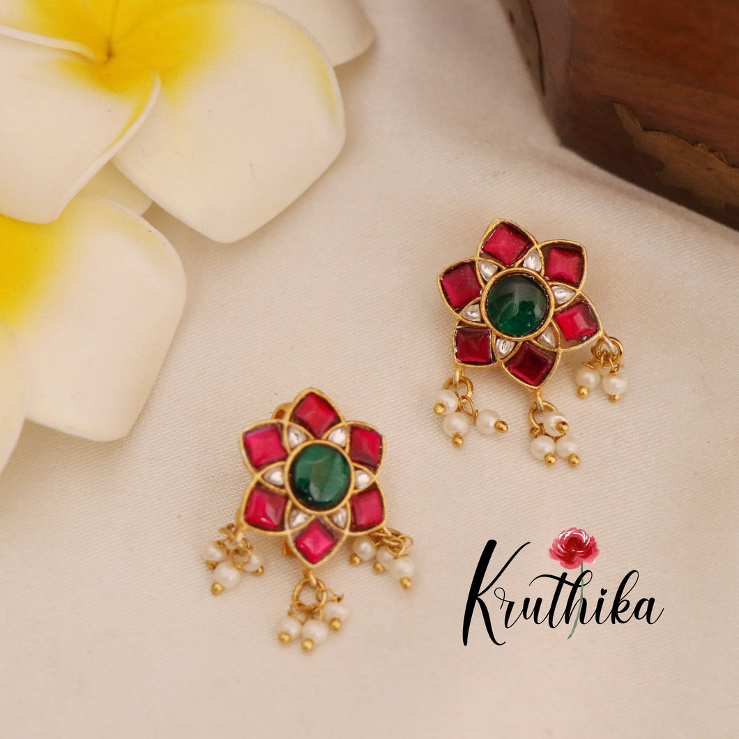 Beautiful Jadau Earcuffs | upper earrings | Bugadi Earrings E441