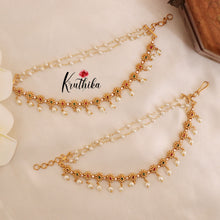 Pretty multi stone Flower style earchain EC68